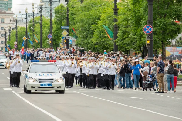 Khabarovsk, Rusya - 02 Haziran 2019: Uluslararası askeri gruplar festivali Amur dalgaları .