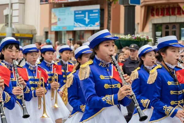 Khabarovsk, Rusya - 02 Haziran 2019: Uluslararası askeri gruplar festivali Amur dalgaları .