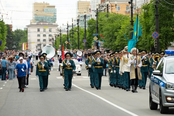 Khabarovsk, Russie - 02 juin 2019 : Festival international des fanfares militaires Les vagues de l'Amour  . — Photo