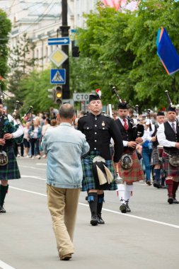 Khabarovsk, Rusya - 02 Haziran 2019: Uluslararası askeri gruplar festivali Amur dalgaları .