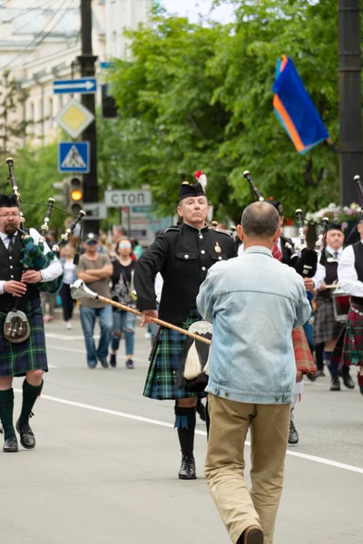 Khabarovsk, Rusya - 02 Haziran 2019: Uluslararası askeri gruplar festivali Amur dalgaları .