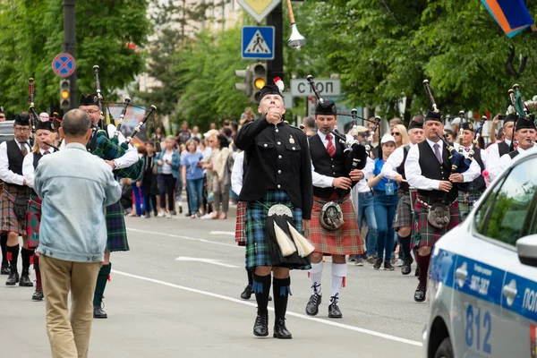 Khabarovsk, Rusya - 02 Haziran 2019: Uluslararası askeri gruplar festivali Amur dalgaları .