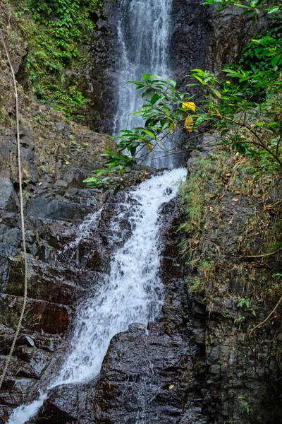 Cascate sull'isola di Panay Filippine. — Foto Stock