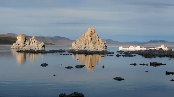 Fast Motion Rendering Mono Lake Калифорния Dusk — стоковое видео