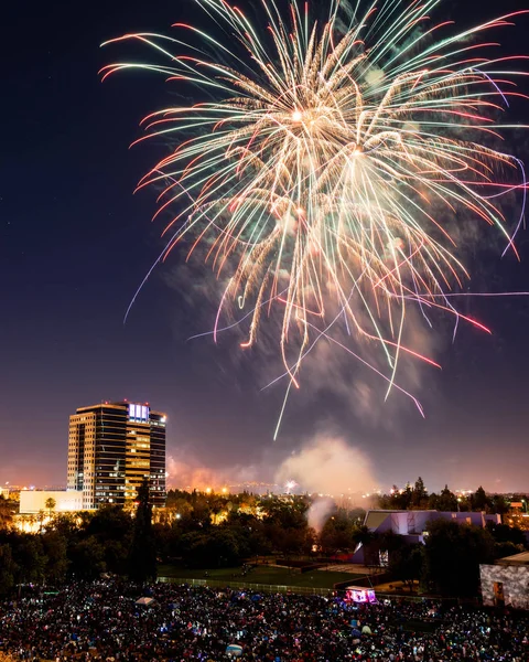 People Gather Watch Fireworks Discovery Meadow Park San Jose California — Stock Photo, Image