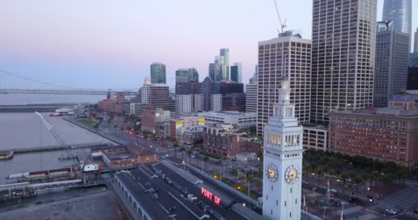 Skymningen Ferry Terminal Clock Tower Waterfront San Francisco Embarcadero — Stockvideo