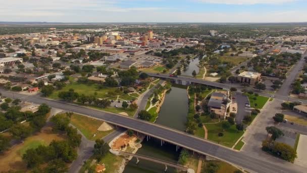 Çubuktaki Downtown San Angelo Batı Teksas Nehri Üzerine Havadan Görünümü — Stok video