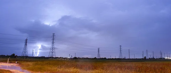 Blitzeinschläge Hinter Stromleitungen Der Nähe Von Galveston Texas — Stockfoto