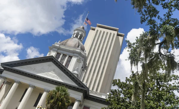 Capitol Stavba Centru Města Tallahassee Florida Prochází Renovaci Ale Stále — Stock fotografie