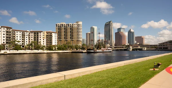 Mooie Heldere Zonnige Dag Binnenwateren Rond Metropool Van Tampa Florida — Stockfoto