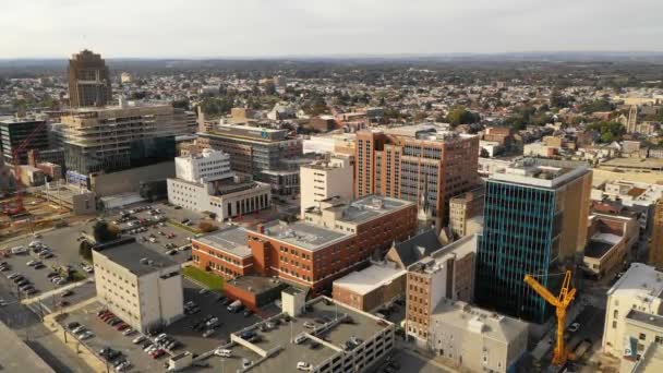 Die Arbeitsstadt Allentown Aus Der Luftperspektive — Stockvideo