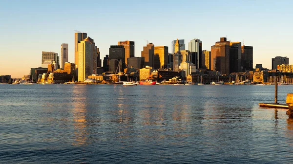 Light Reflects Glass Buildings Urban Downtown City Center Core Skyline — Stock Photo, Image