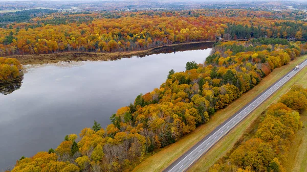 Barevný Podzim Nové Anglii Otevřené Silnici Těší Velkou Ropnou Plošinu — Stock fotografie