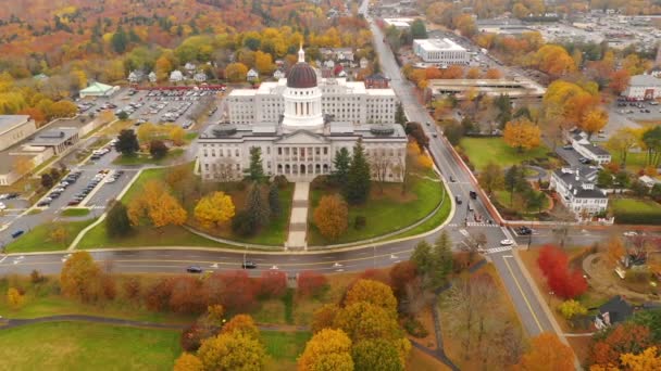 Capitólio Edifício State House Augusta Maine Outono Temporada Aérea — Vídeo de Stock