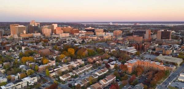 Nem Olyan Kis Város Skyline Wilmington Delaware Késő Őszi Napokon — Stock Fotó