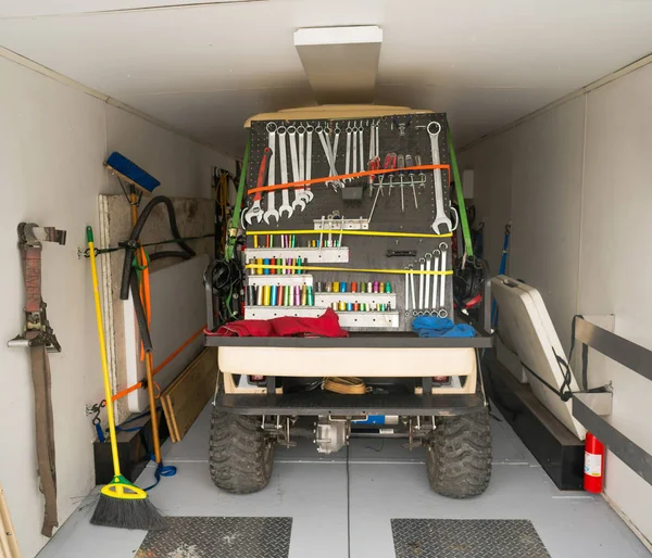 Trailer Car Has Been Unloaded Yet Cart Tool Board Still — Stock Photo, Image