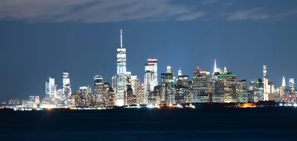 Buildings Illuminated Night Looking Upper Bay Hudson River Borough Manhattan — Stock Photo, Image