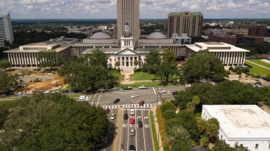 Başkenti şehir Tallahassee, Florida burada gösterilen hükümet ofis binası tutar.
