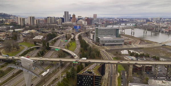 Virrvarr Vägar Huvuden Och Runt Portland Willamette River Flöda — Stockfoto