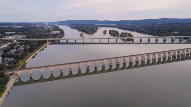 Harrisburg Pennsylvania Susquehanna Nehri Üzerinde Havadan Görünümü — Stok video