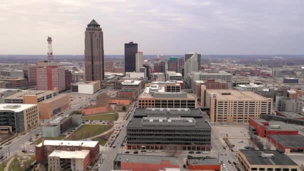 Vista Aérea Iowa State Capital Ciudad Des Moines — Vídeo de stock