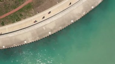 Michigan Chicago'daki Walkway Gölü'nde Havadan Görünüm İnsanlar