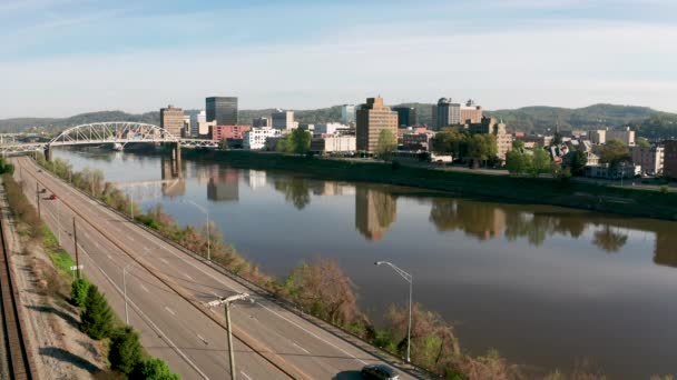 Vista Aerea Statica Sul Fiume Kanawha Charleston West Virginia — Video Stock