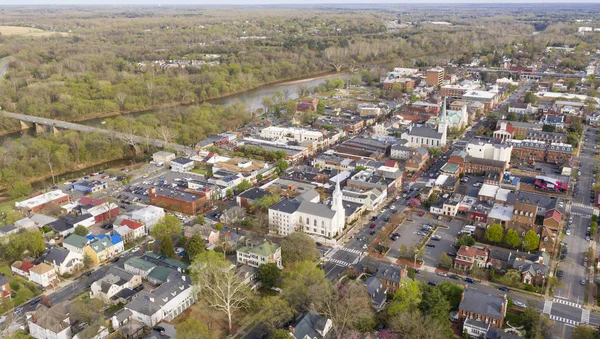 Mooie kleurrijke Luchtperspectief over Downtown Fredricksburg — Stockfoto