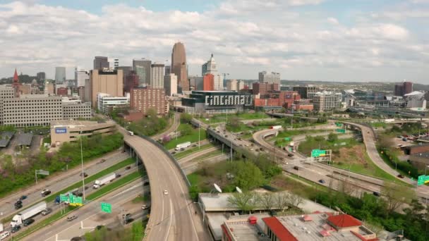 Belo Dia Para Dirigir Sobre Centro Urbano Cincinnati Ohio — Vídeo de Stock