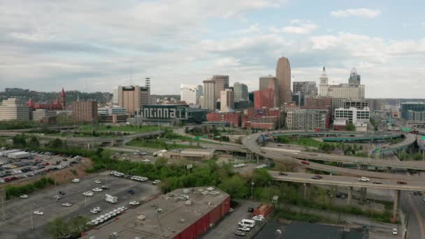 Belle Journée Pour Conduire Sur Centre Ville Urbain Cincinnati Ohio — Video