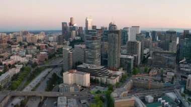 Seattle Washington 'da 5. Otoyol Üzerinde Hava Perspektifi