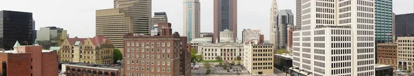 De Ohio Statehouse panoramische in het centrum van de stedelijke kern van Columbus — Stockfoto