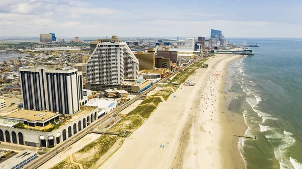 Buildings Boardwalk and Skyline of Atlantic City New Jersey — Stock Photo, Image