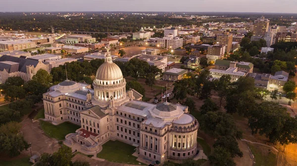 Capitol State House Centro città Jackson Mississippi Stati Uniti — Foto Stock