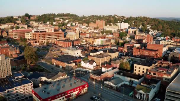 Late Afternoon Sunshine Hits Buildings Architecture Morgantown — Stock Video