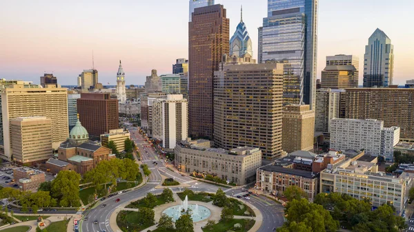 Nacht fällt Dämmerung Innenstadt Philadelphia Wimpel Innenstadt — Stockfoto