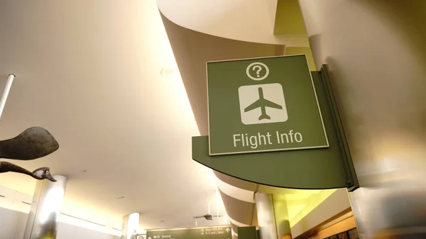 Flugzeug Symbol Auf Dem Grünen Schild Für Den Informationsbereich Flughafen — Stockfoto