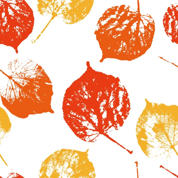 Vektor Nahtloses Muster Mit Roten Orangen Und Gelben Herbstlindenblättern — Stockvektor
