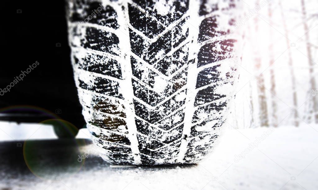 Winter tyre on snow