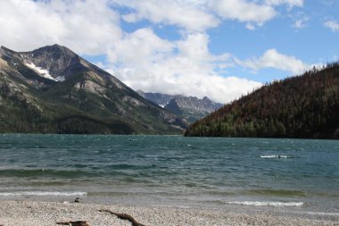 Waterton Lakes içinde, Alberta, Kanada