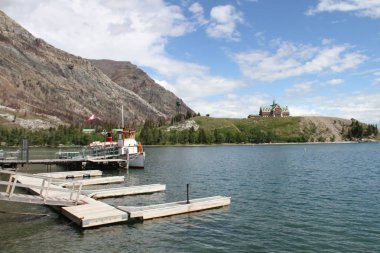 Waterton Lakes içinde, Alberta, Kanada