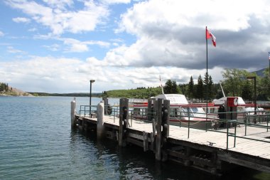 Waterton Lakes içinde, Alberta, Kanada