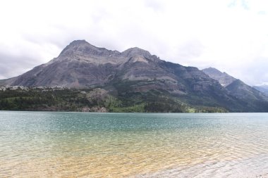 Waterton Lakes içinde, Alberta, Kanada