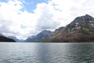 Waterton Lakes içinde, Alberta, Kanada