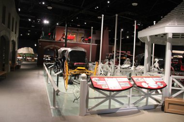 Taşıma Müzesi, Alberta, Kanada 'da arabaları