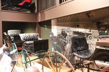 Taşıma Müzesi, Alberta, Kanada 'da arabaları