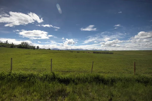 Waterton Lakes içinde, Alberta, Kanada