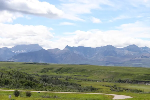 Waterton Lakes içinde, Alberta, Kanada