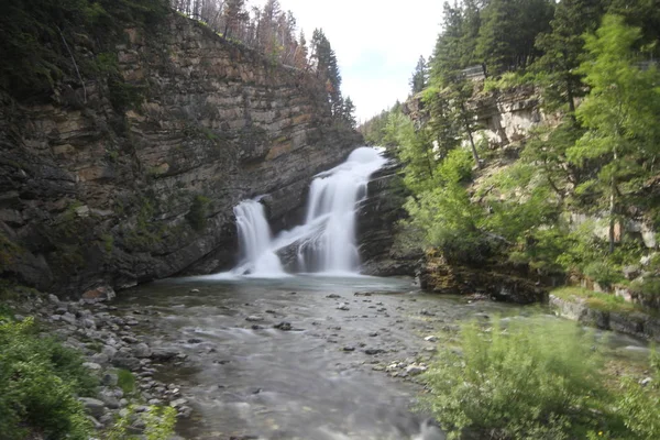 Dentro Waterton Lakes Alberta Canadá — Foto de Stock