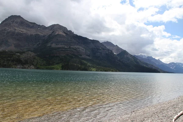 Belül Waterton Lakes Alberta Kanada — Stock Fotó